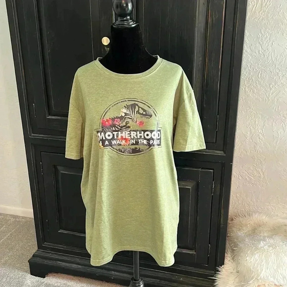 Motherhood tee shirt. NWOT - Picture 1 of 2